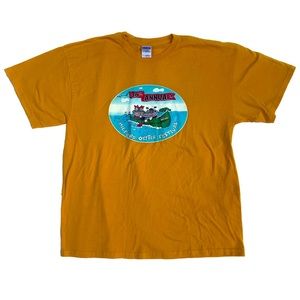 Funky Yellow Oyster Festival Graphic Tee Men’s XL